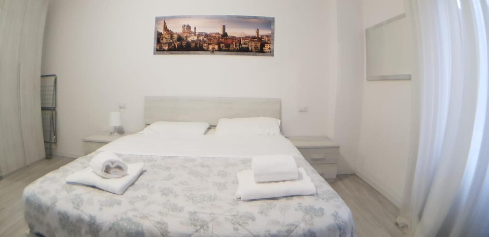 Station'S Apartments Bergamo Eksteriør bilde